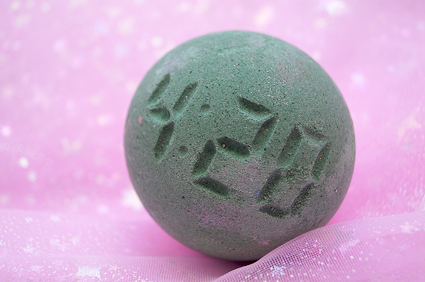 Soothing Soaks: Unveiling the Best CBD Bath Bombs to Ease Muscles and Enhance Sleep